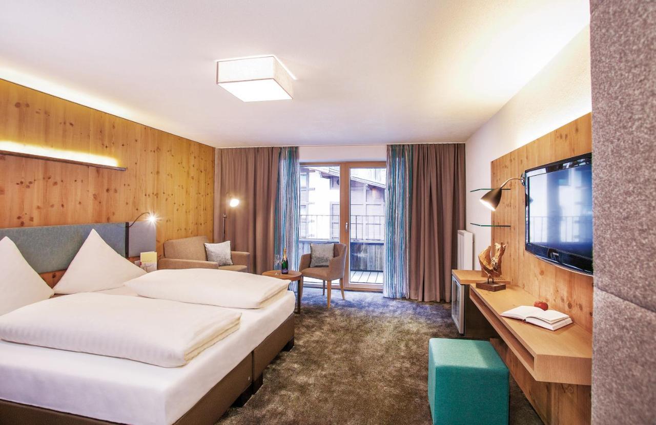 Hotel Piz Buin 4*